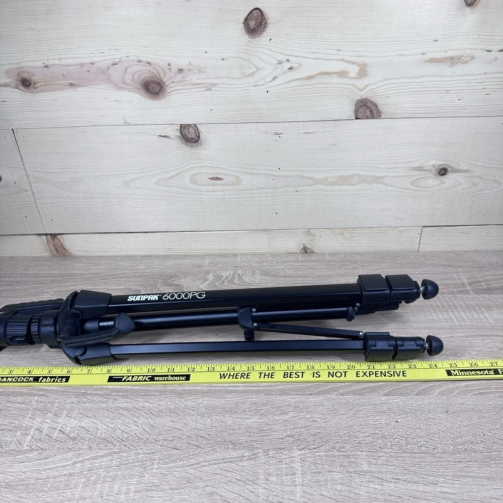 Sunpak PlatinumPlus 6000GT Tripod 61 In Camera Video Stand 6.6 Lb Load
